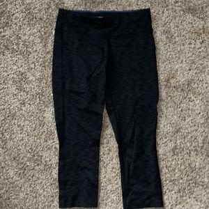 Calvin Klein performance capri leggings